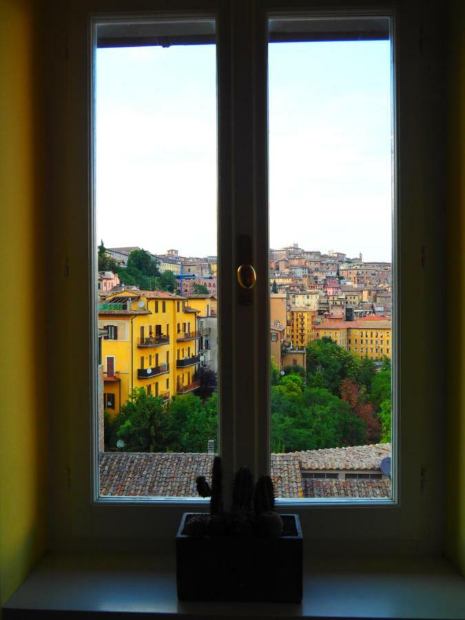Ferienwohnung Trompe L'Oeil Perugia Exterior foto